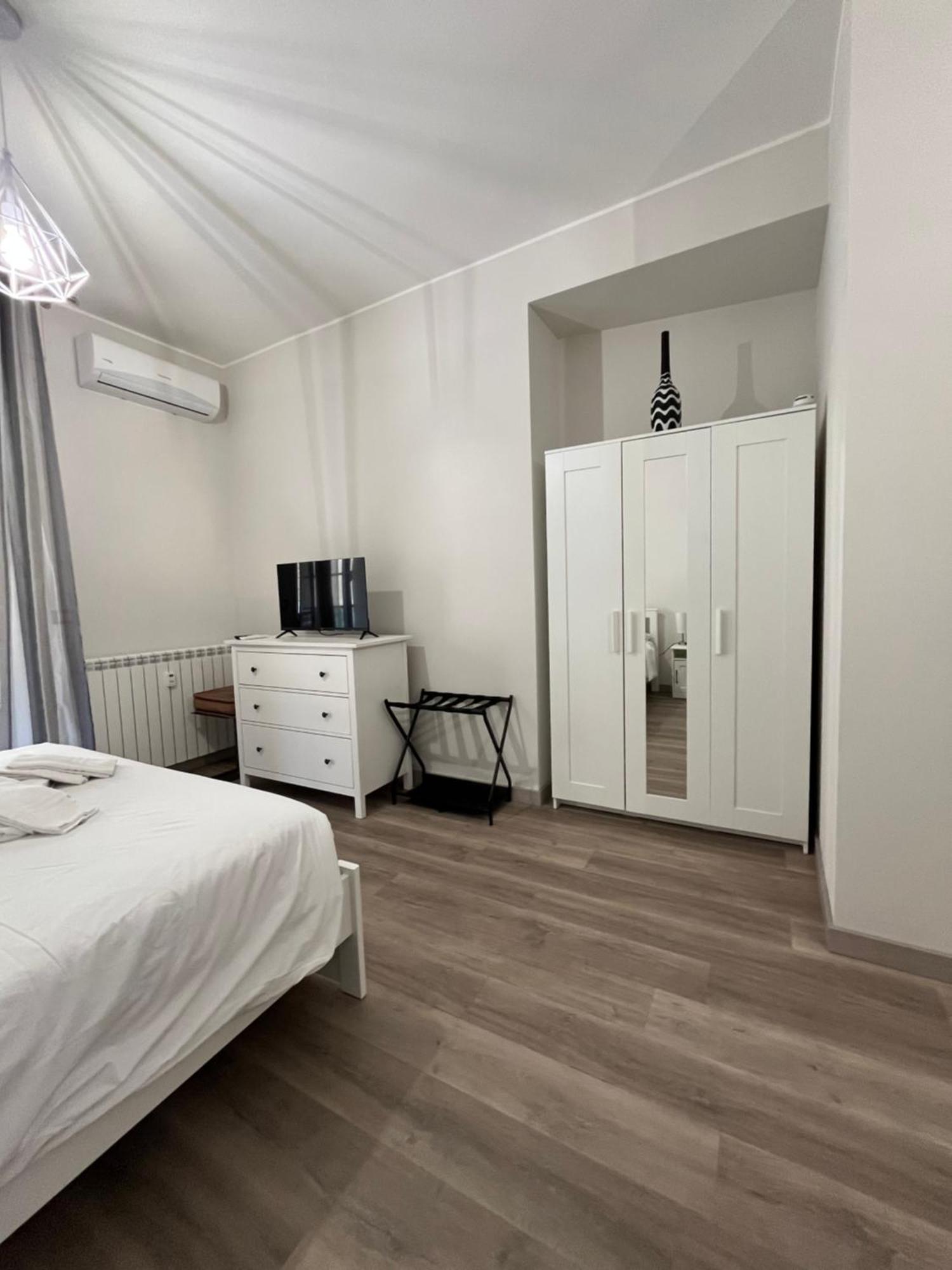 Bertora Center Apartment Генуя Екстер'єр фото